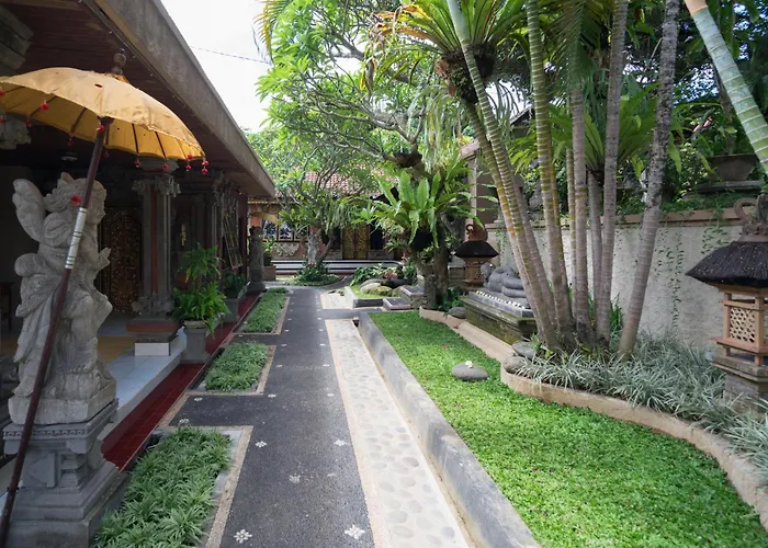 Nuaja Balinese ゲストハウス 3*