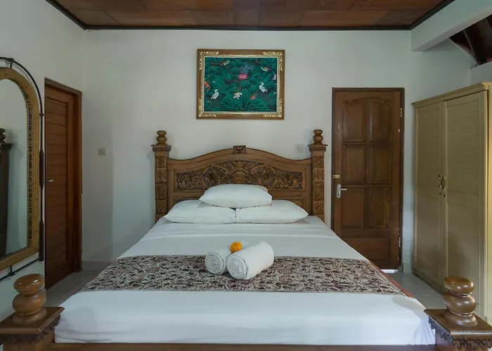 ゲストハウス Nuaja Balinese 3*