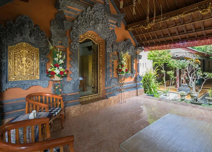 Nuaja Balinese ウブド